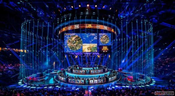 财政监管与 财政监管与